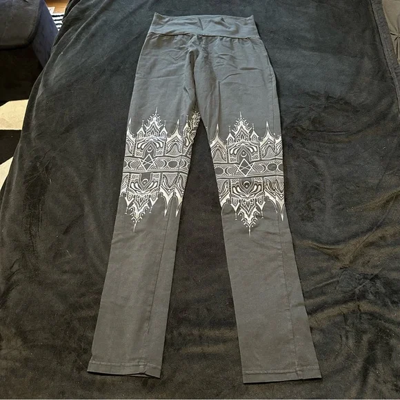 Killstar Leggings, XS - Picture 4 of 4